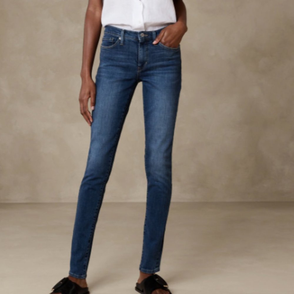 Banana Republic premium denim mid rise skinny jeans size 25